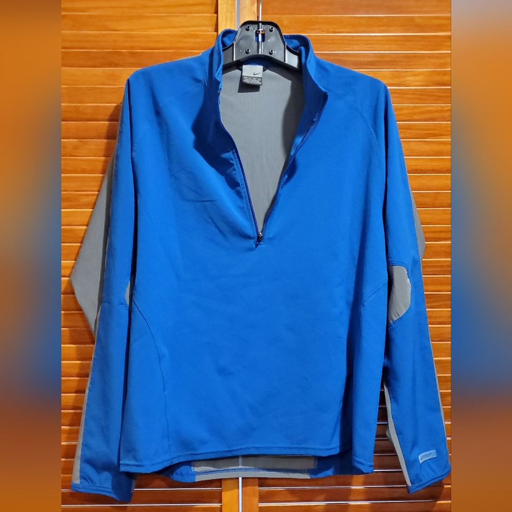 Nike men's 1/4 zip windbreaker